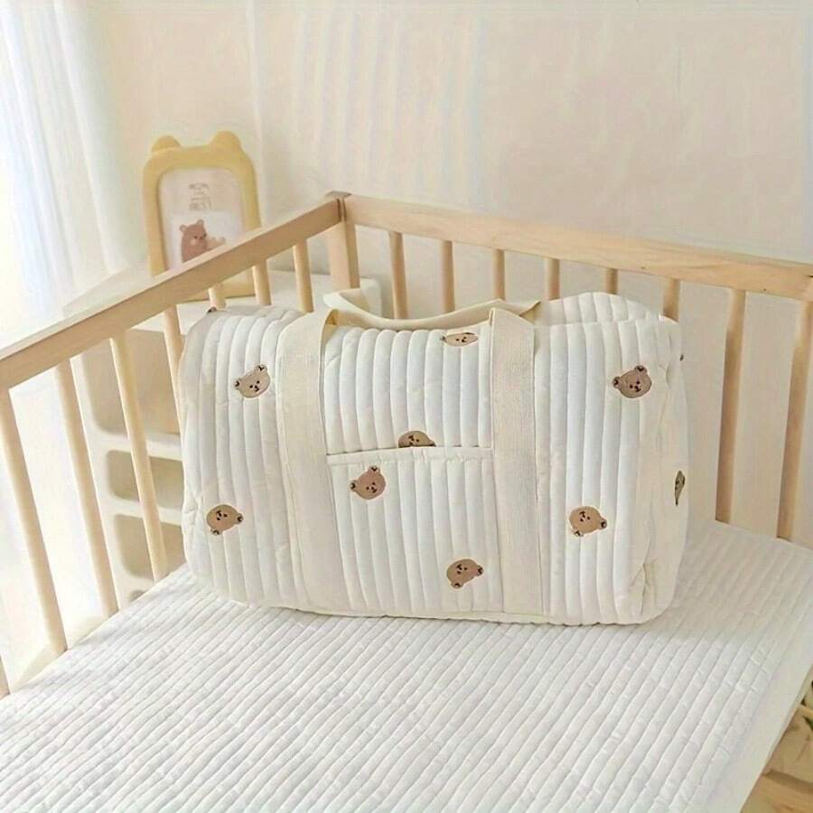 Bear Graphic Plush Luiertas