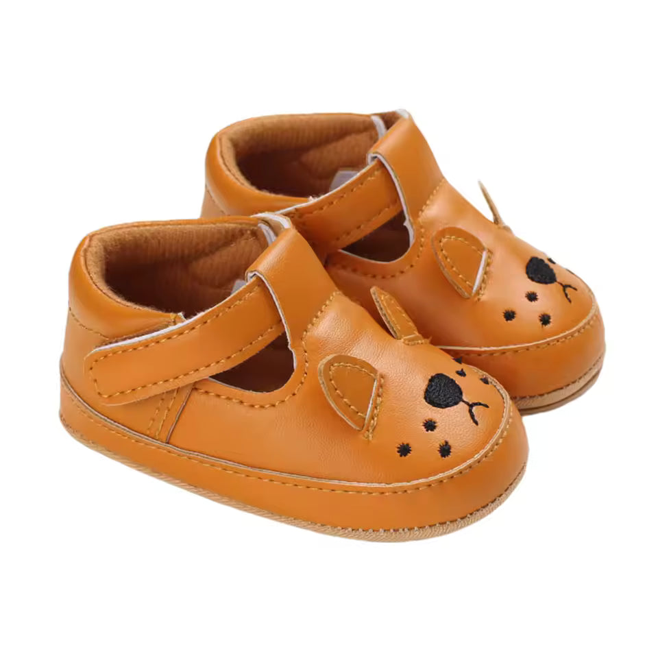 Schattige Baby Mocassins met T-Sluitingsriem
