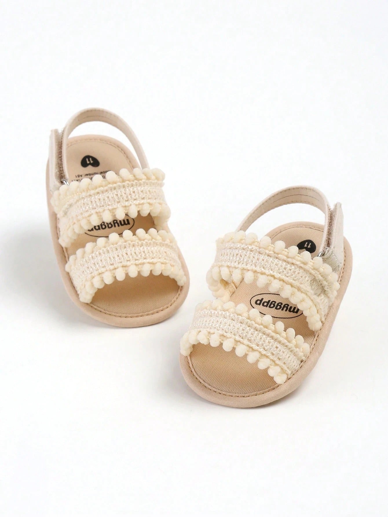 Lichtgewicht schoenen met open structuur voor baby’s