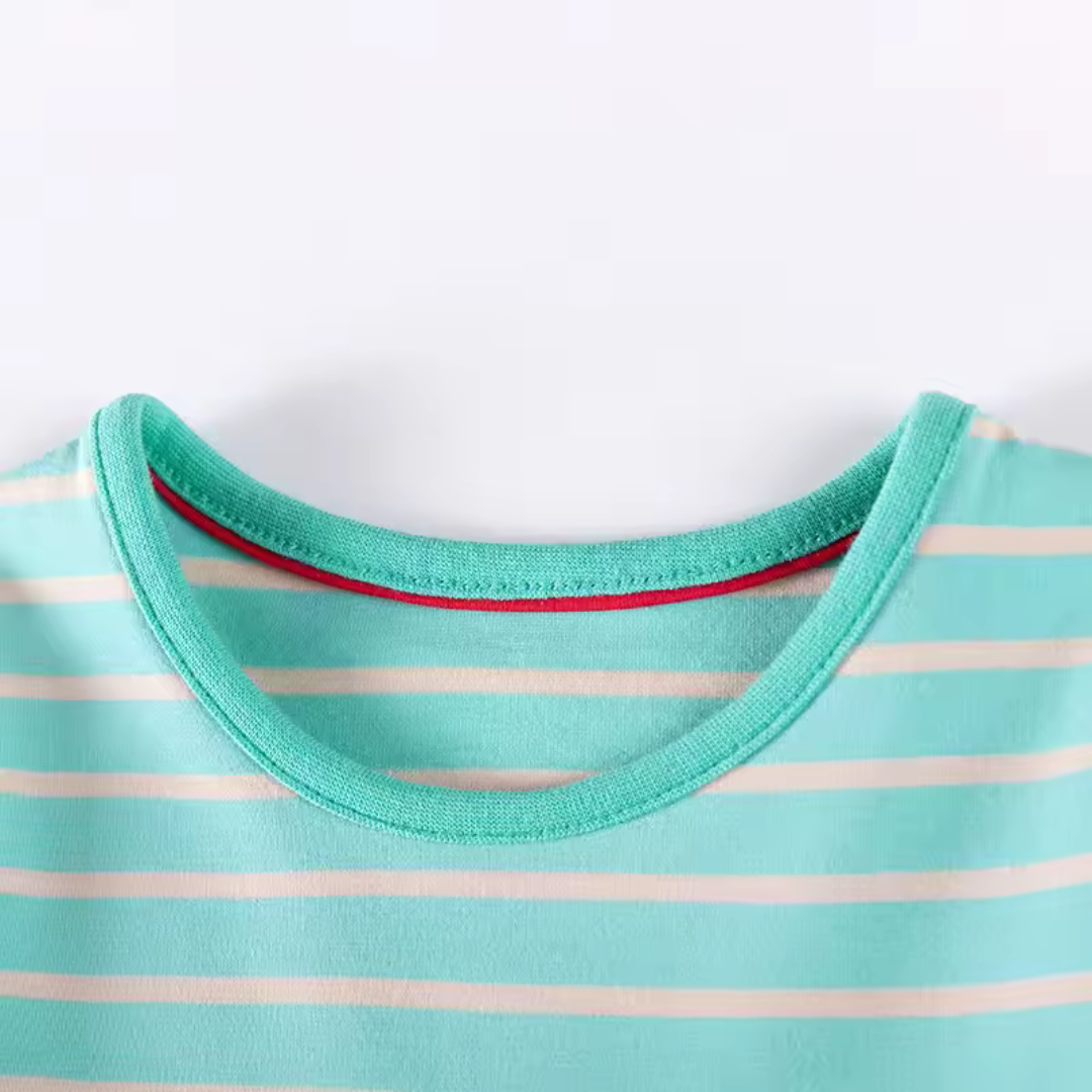 Elegante Jurk met Regenboogprint