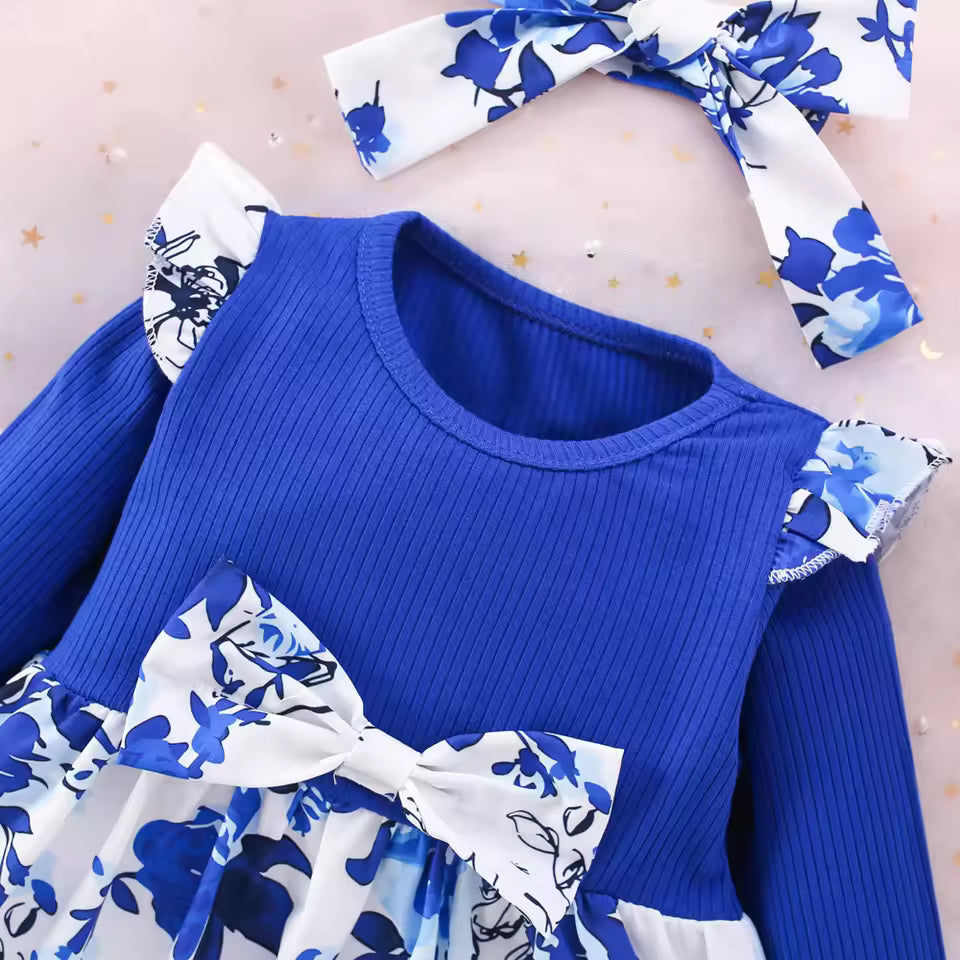 Babykleedje met Blauwe Bloemen